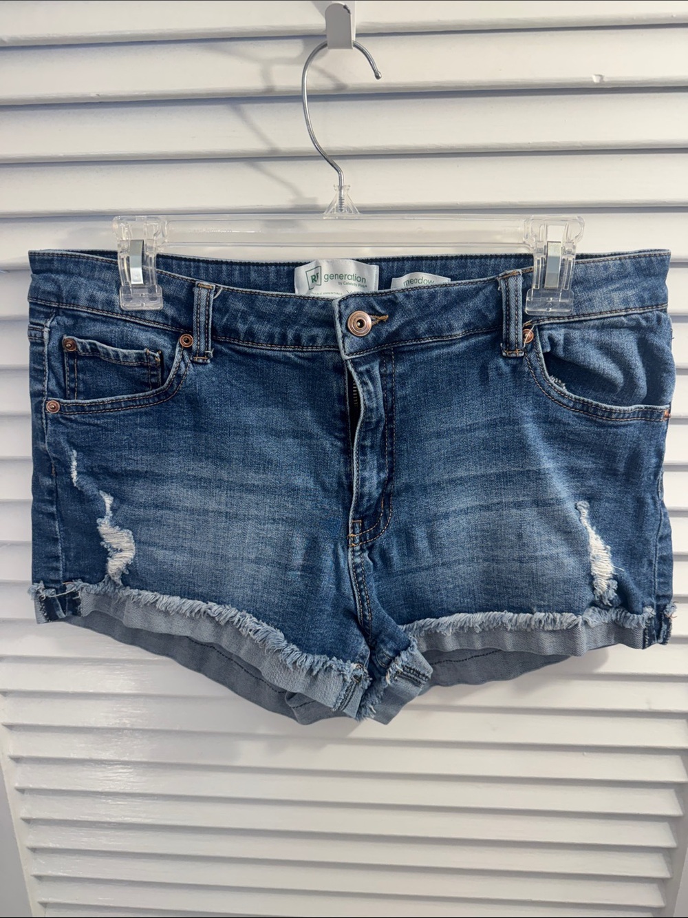 Celebrity Pink Mid Rise "Meadow" Denim Shorts - Size 13